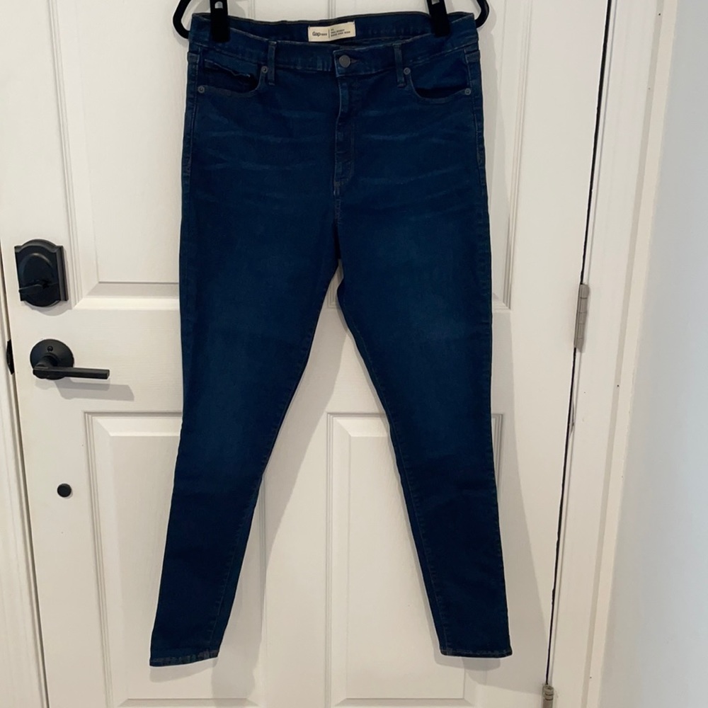 Gap True Skinny Super High Rise jeans